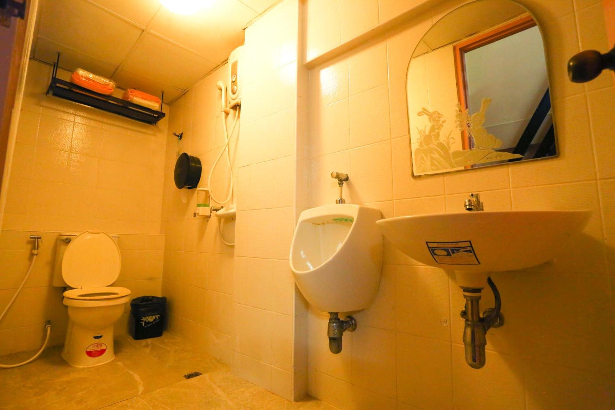 Pjr Chateau Bangkok Bagian luar foto