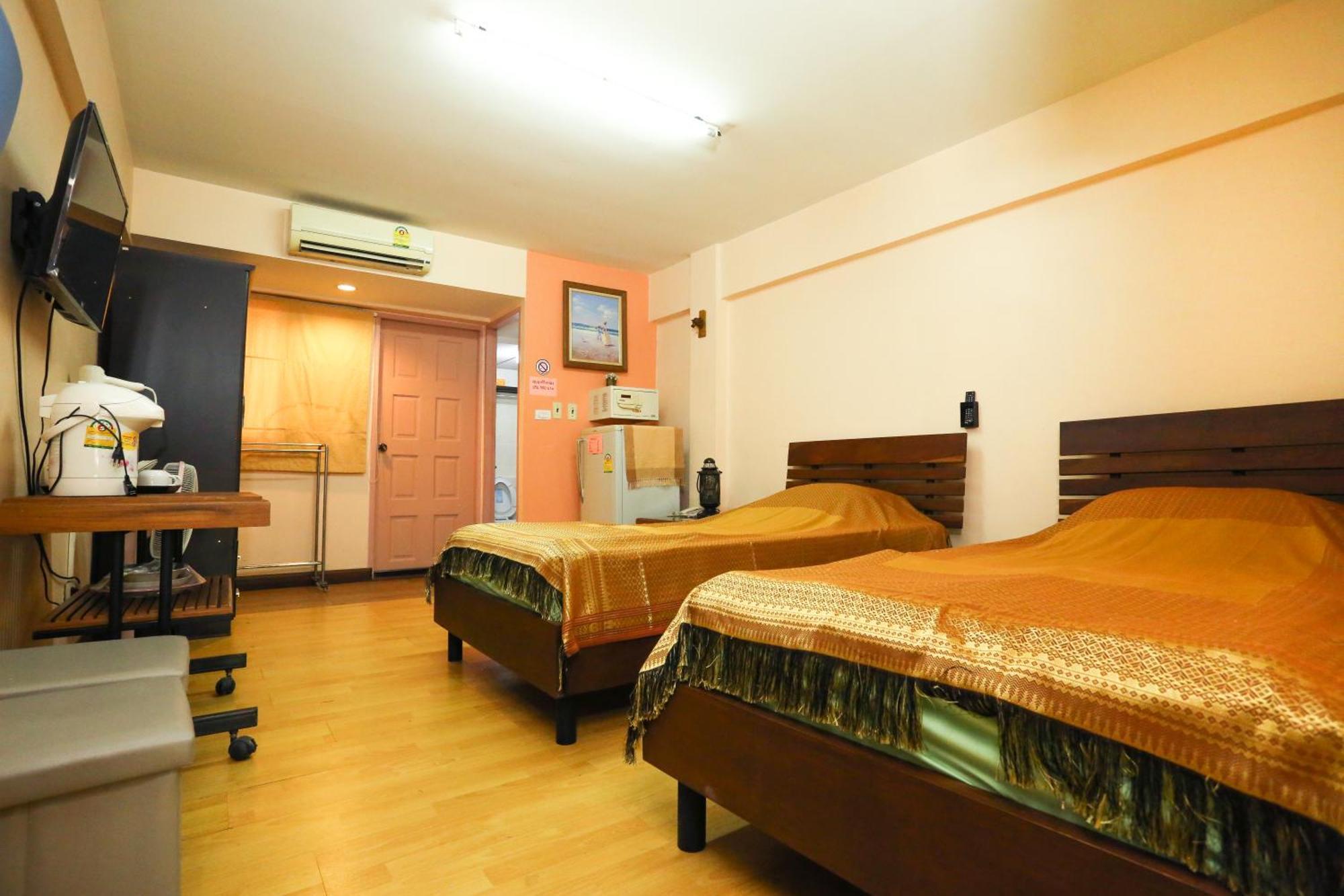 Pjr Chateau Bangkok Bagian luar foto